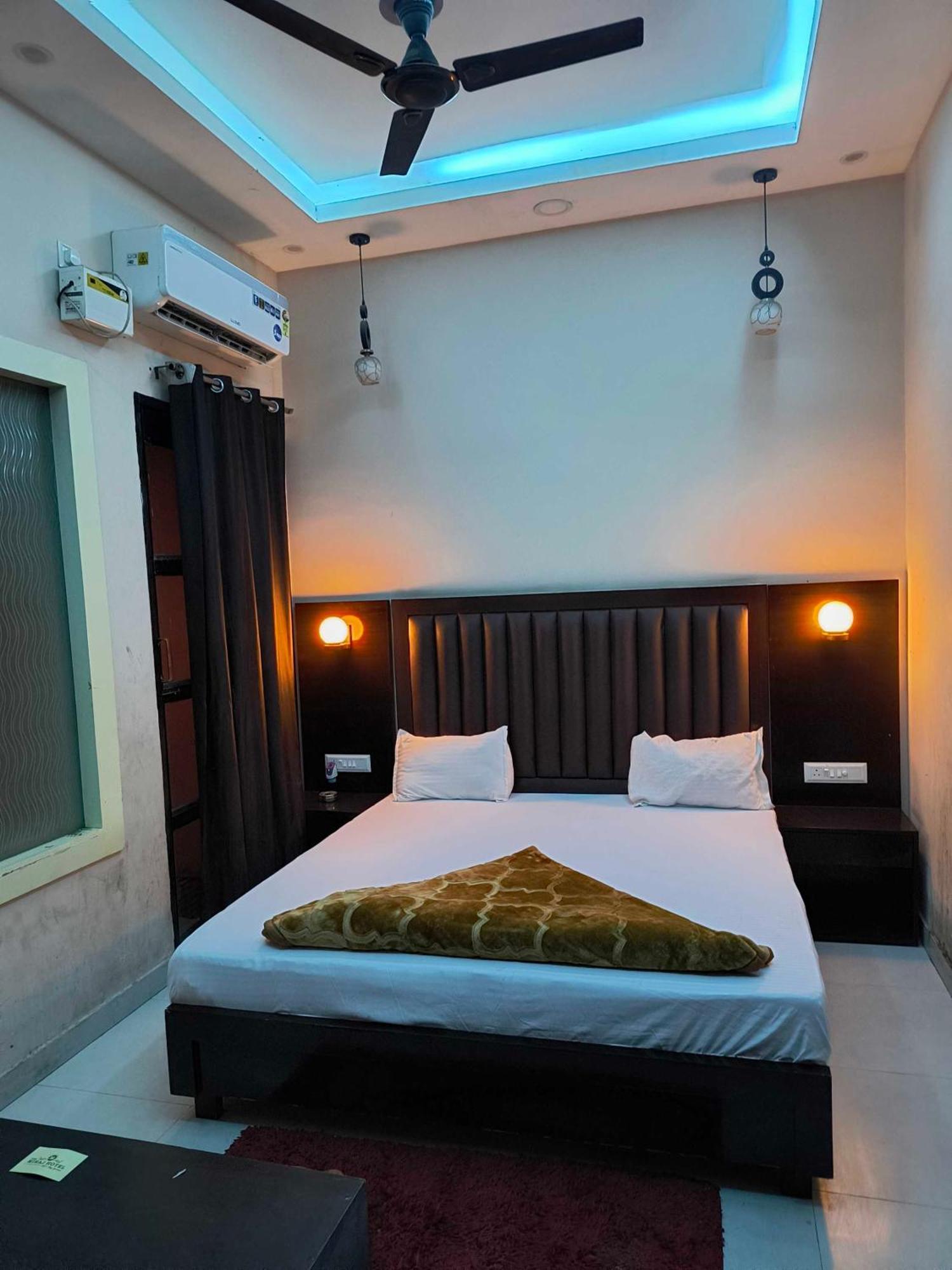 Hotel O The Miraj Sonipat Exterior photo