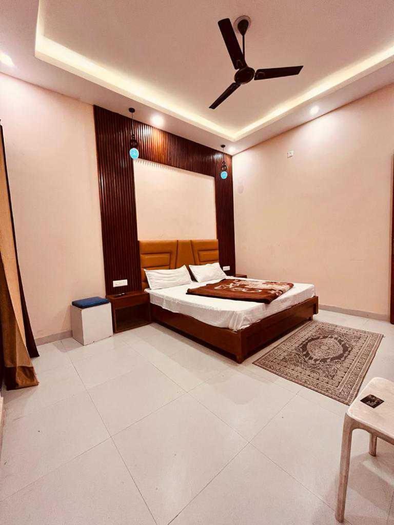 Hotel O The Miraj Sonipat Exterior photo